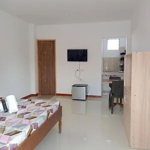 3* Hotel __aplaridel Suites__